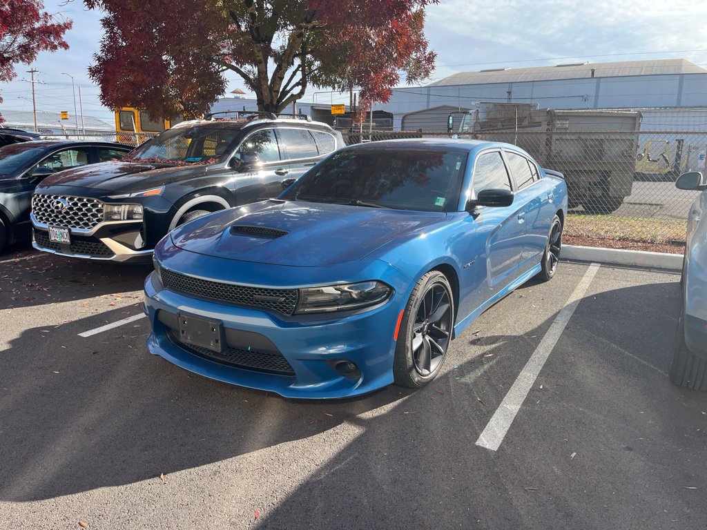 Used 2020 Dodge Charger R/T w/ Plus Group RWD image 2