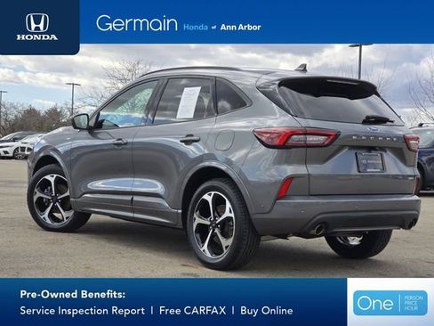 Used 2023 Ford Escape ST-Line Elite w/ Premium Technology Package image 16