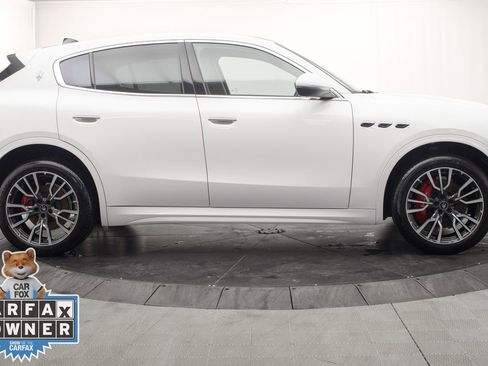 Used 2025 Maserati Grecale GT AWD/4WD image 2