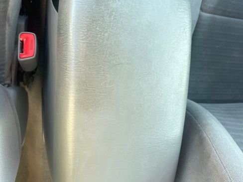 Used 2006 Toyota Camry LE FWD image 28