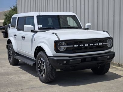 New 2026 Ford Bronco Outer Banks