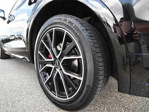 Used 2024 Audi SQ5 Premium Plus image 31