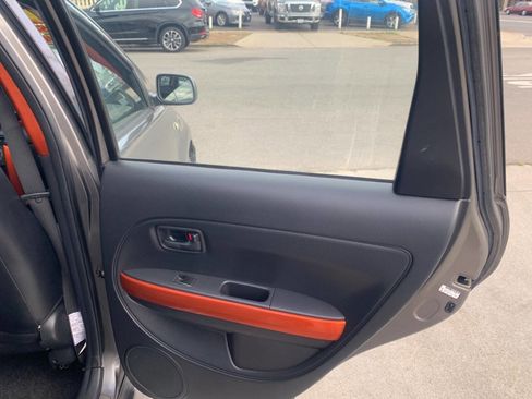 Used 2004 Scion xA FWD image 12