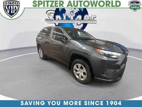 Used 2023 Toyota RAV4 LE AWD/4WD image 3