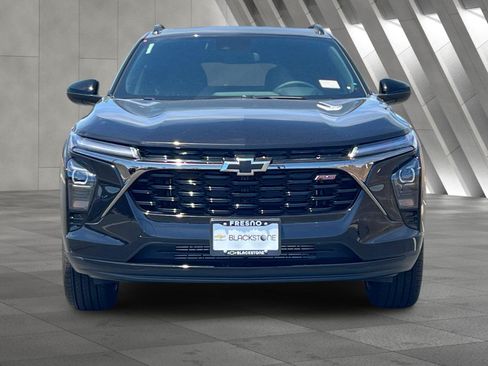 New 2026 Chevrolet Trax RS w/ Sunroof Package FWD image 9