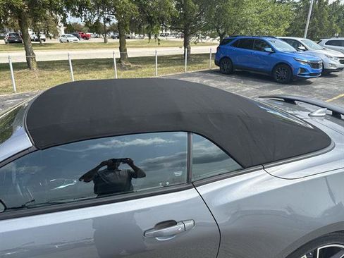 Used 2021 Chevrolet Camaro LT w/ Technology Package RWD image 16