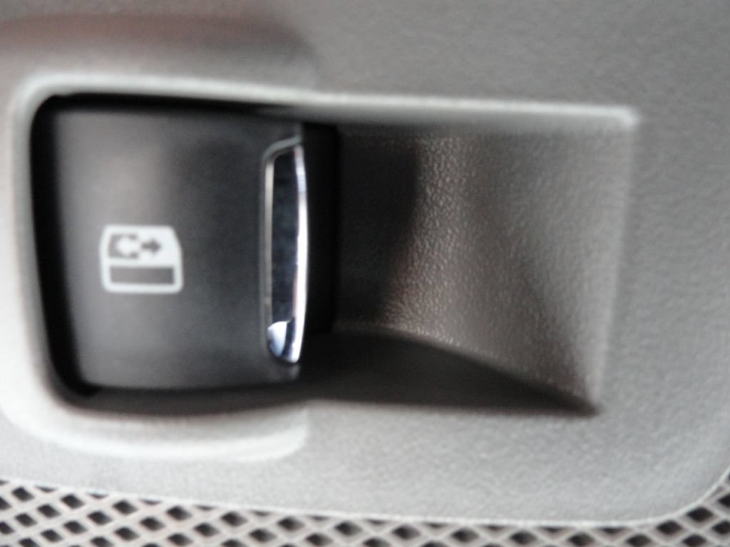 Used 2019 Ford F250 Lariat w/ Chrome Package AWD/4WD image 33
