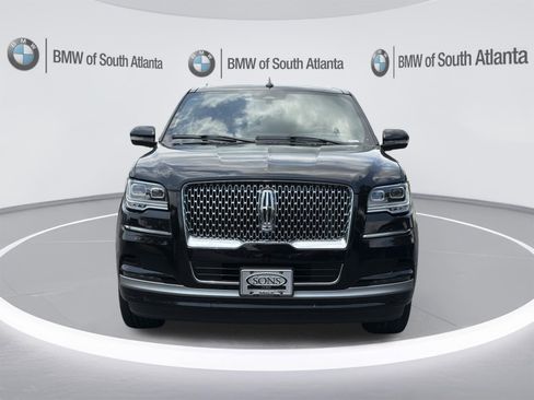 Used 2024 Lincoln Navigator Reserve AWD/4WD image 30