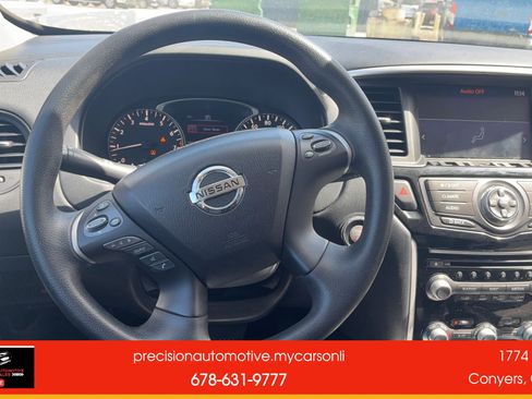 Used 2018 Nissan Pathfinder S FWD image 10