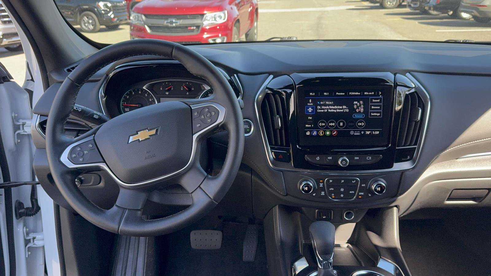 Used 2023 Chevrolet Traverse LT AWD/4WD image 13