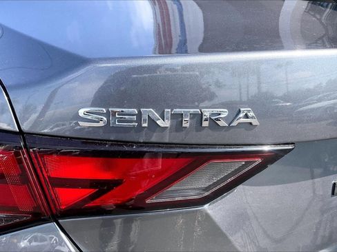 Used 2024 Nissan Sentra S FWD image 8