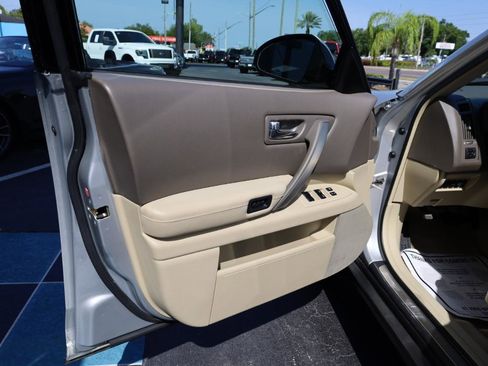 Used 2007 INFINITI FX35 2WD w/ Touring Pkg image 5