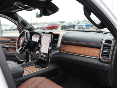 Used 2022 RAM 1500 Limited image 17