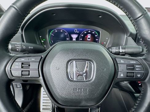 Used 2025 Honda Accord Sport image 16