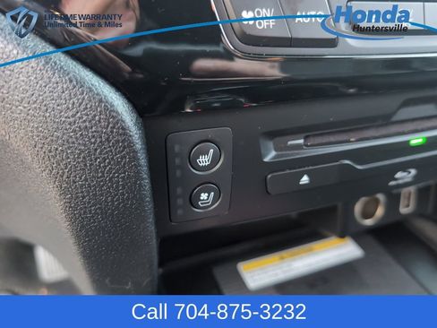 Used 2022 Honda Pilot Black Edition image 29