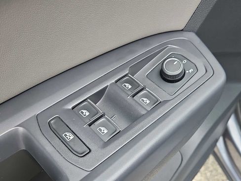 Used 2021 Volkswagen Atlas Cross Sport S AWD/4WD image 21