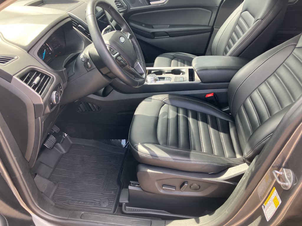 Used 2024 Ford Edge SEL w/ Convenience Package AWD/4WD image 13