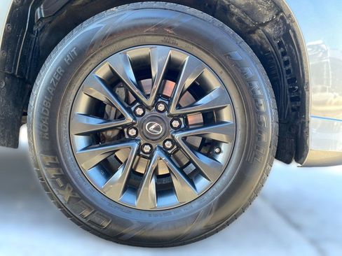 Used 2021 Lexus GX 460 Premium image 10