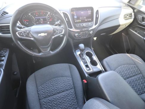 Used 2024 Chevrolet Equinox LT FWD image 9