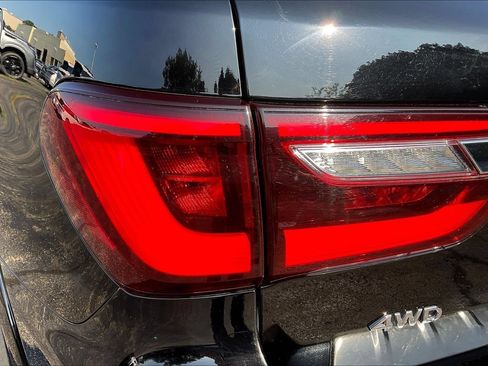 Used 2022 INFINITI QX80 Sensory w/ Cargo Package AWD/4WD image 22