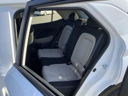 New 2026 Hyundai Venue SEL image 10