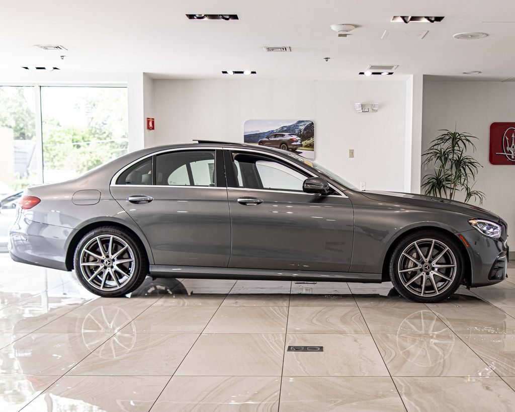 Used 2023 Mercedes-Benz E 450 4MATIC Sedan image 9