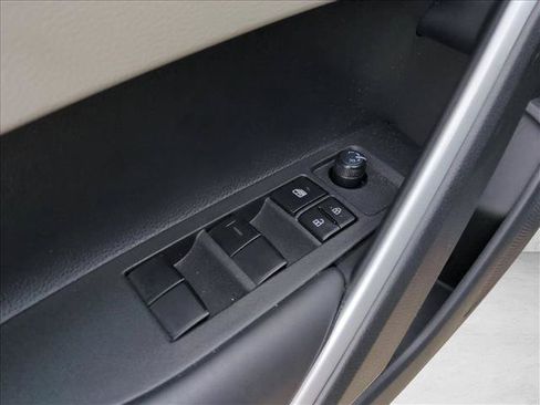 Certified 2026 Toyota Corolla Cross LE FWD image 12