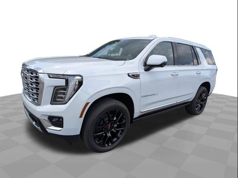 New 2026 GMC Yukon Denali w/ Denali Reserve Package AWD/4WD image 8