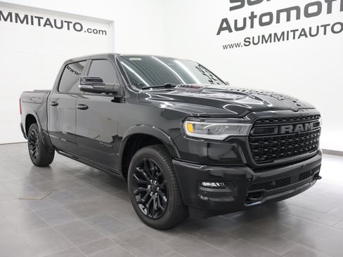 Used 2025 RAM 1500 Limited AWD/4WD image 2