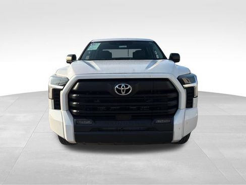 Used 2023 Toyota Tundra SR5 w/ SR5 Convenience Package AWD/4WD image 2
