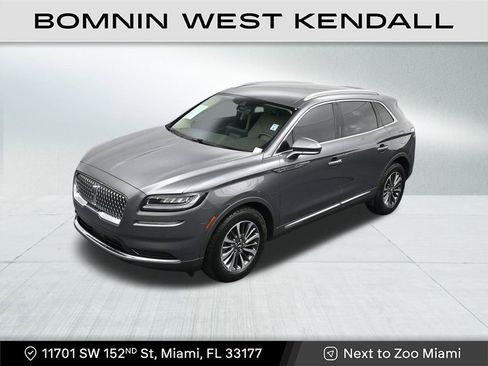 Used 2023 Lincoln Nautilus AWD w/ Premium Package image 12