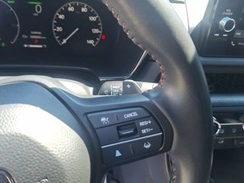 Used 2025 Honda CR-V Sport-L image 12