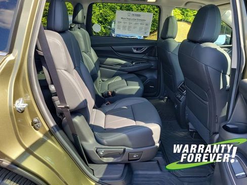 New 2025 Subaru Ascent Limited image 17