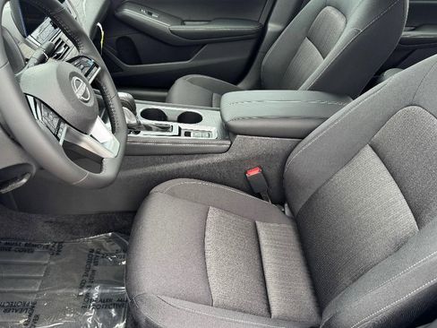 New 2025 Nissan Altima 2.5 SV w/ SV Premium Package image 11