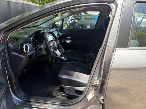Used 2025 Nissan Versa SV FWD image 24