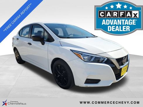 Used 2022 Nissan Versa S FWD image 1