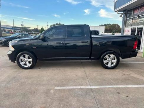 Used 2015 RAM 1500 Express RWD image 7