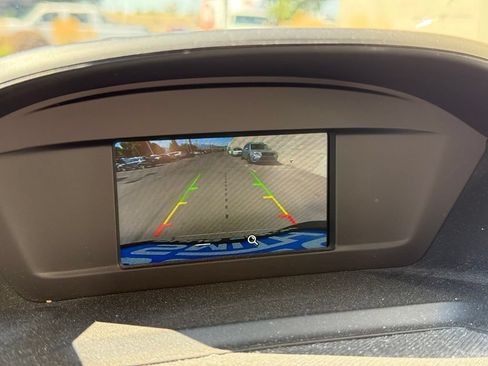 Used 2018 Ford Escape SE w/ SE Sport Appearance Package AWD/4WD image 16