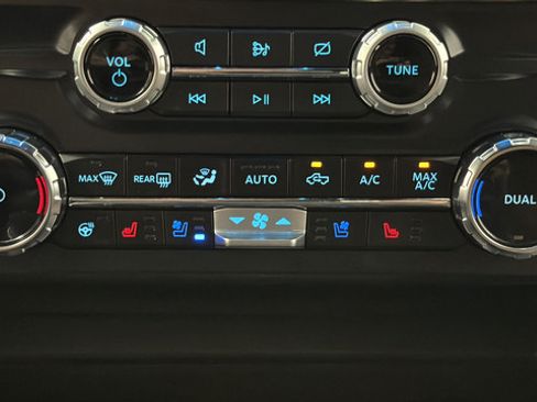 Used 2024 Ford F350 King Ranch AWD/4WD image 19