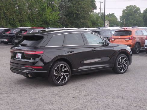 Used 2024 Lincoln Corsair Grand Touring AWD/4WD image 5