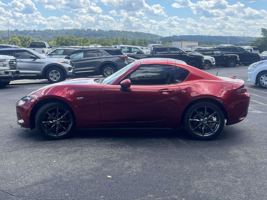 Used 2019 MAZDA MX-5 Miata RF Grand Touring RWD image 7