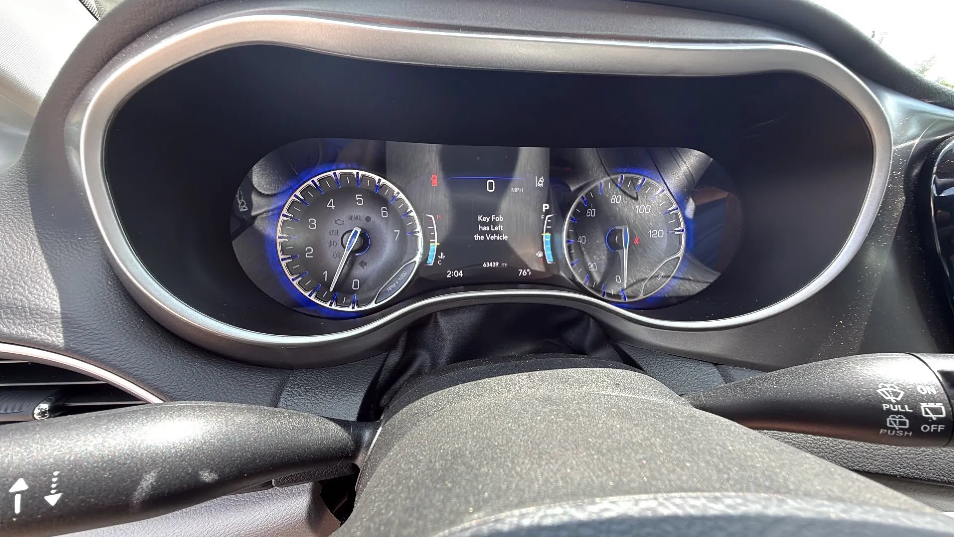 Used 2024 Chrysler Pacifica Touring-L FWD image 25