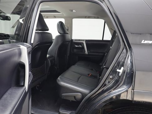 Used 2017 Toyota 4Runner Limited image 14