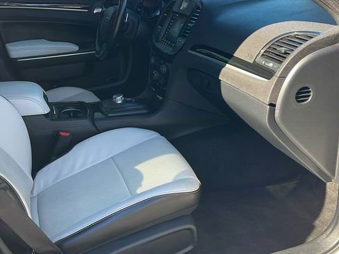 Used 2018 Chrysler 300 S w/ 300S Premium Group 2 image 30
