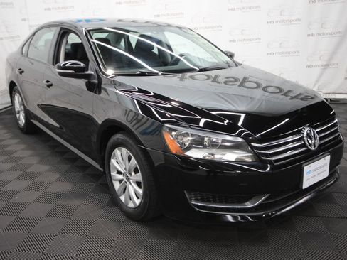 Used 2013 Volkswagen Passat 2.5 S FWD image 9