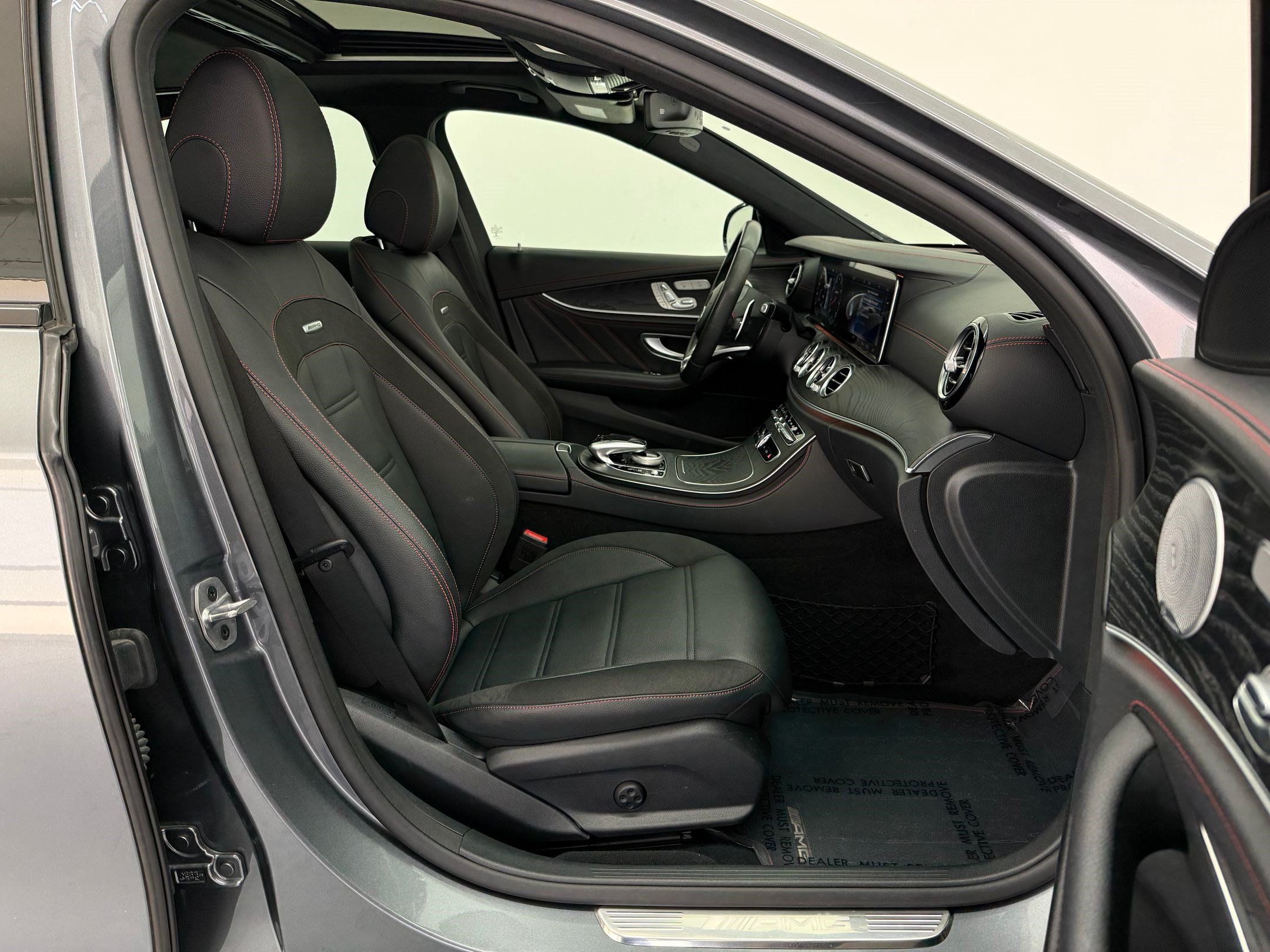 Used 2019 Mercedes-Benz E 53 AMG 4MATIC Sedan image 24