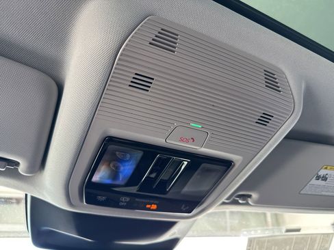 New 2026 Audi Q3 quattro 2.0T AWD/4WD image 31
