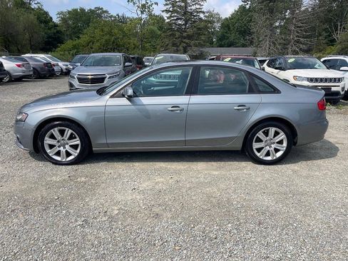 Used 2010 Audi A4 2.0T Premium AWD/4WD image 8