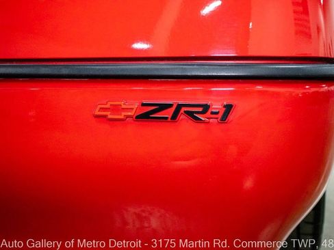 Used 1990 Chevrolet Corvette ZR-1 RWD image 32