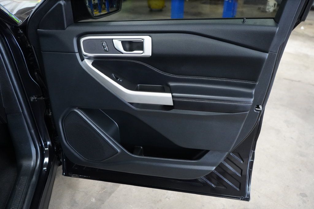 Certified 2022 Ford Explorer XLT RWD image 20